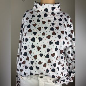 Vintage Holiday Heart Pattern Turtleneck